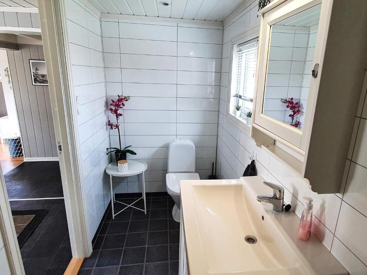 Holiday Home Bud III Bagian luar foto